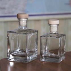 Бутылка Киев с пробкой в комплекте