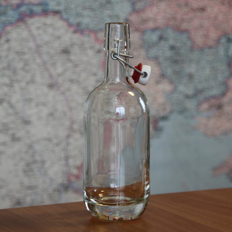 Бутылка стеклянная Moonea 0,5 л с бугельной крышкой 
