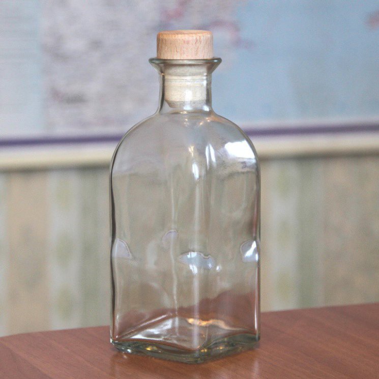 Бутылка стеклянная Фраска 0,7 л с пробкой в комплекте 