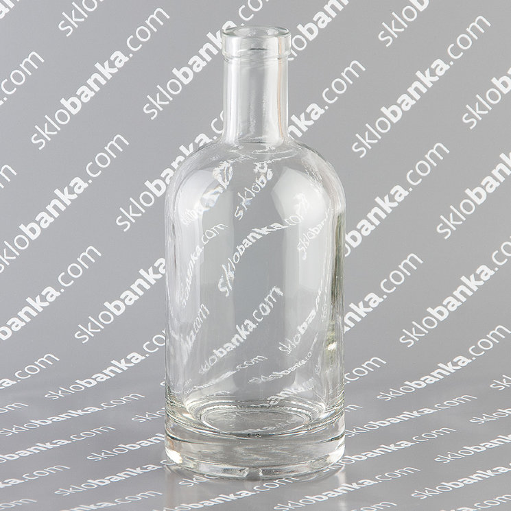 Пляшка Скіфія UA 0,7 л 20 шт з пробкою в комплекті 