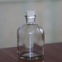 Пляшка скляна 0,1 л Фраска з корковою пробкою